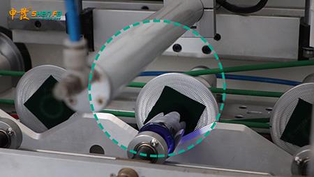 &Eacute;&eacute;n de Drukmachine van het Kleuren Servo Automatische Scherm voor Ronde Vierkante Ovale Flessen 5